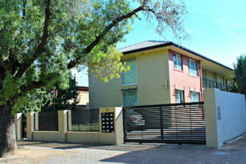 Adelaide DressCircle Apartments Childers Street - Australia Accommodation 0