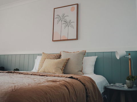 The Quarters Forresters Beach - Australia Accommodation 4
