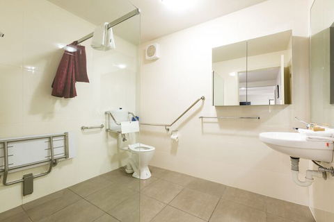 Apex Park Holiday Apartments - Australia Accommodation 5