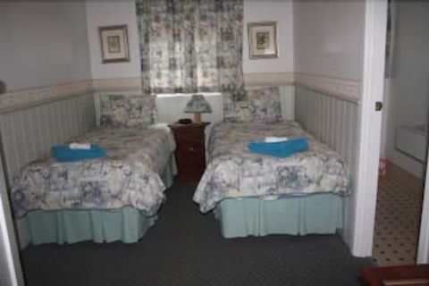 Jacaranda Guest House - Australia Accommodation 5