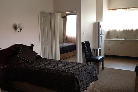 Australian Heritage Motor Inn - Australia Accommodation 7