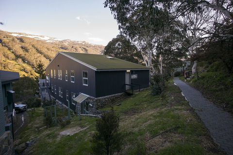 Thredbo YHA Hostel - Australia Accommodation 2