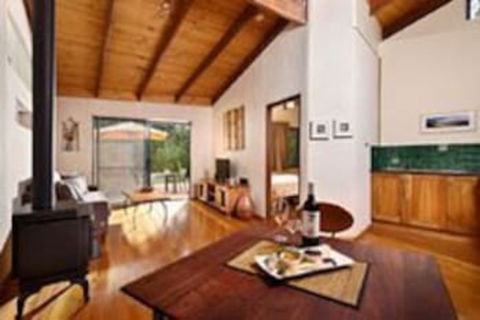 Aiyana Retreat - Australia Accommodation 6