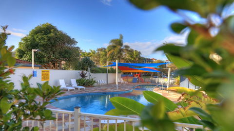 Alex Beach Cabins - Australia Accommodation 1