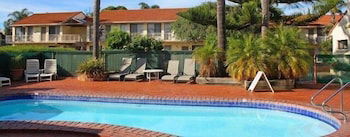 Aquarius Resort Holiday Apartments - Australia Accommodation 1