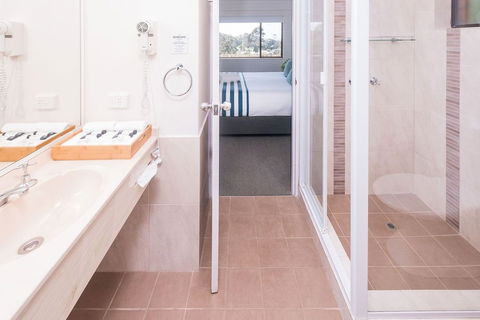 Mollymook Seascape Motel & Apartments - Australia Accommodation 2