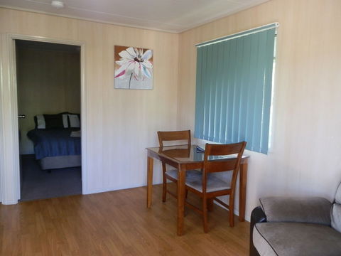 Pepper Tree Cabins - Australia Accommodation 4