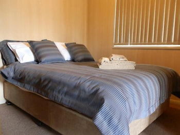 Pepper Tree Cabins - Australia Accommodation 5