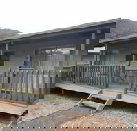 Awonga Cottages - Australia Accommodation