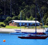 Quarantine Bay Beach Cottages - Australia Accommodation