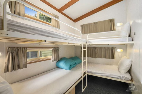 Cowes Caravan Park - Australia Accommodation 4