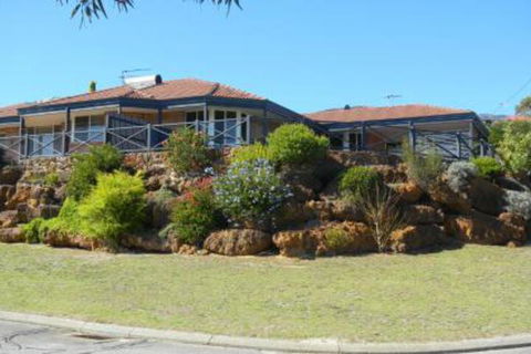Albany Holiday House - Australia Accommodation 0