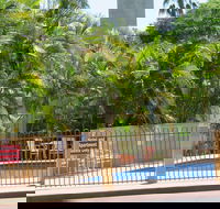 Emerald Gardens Motel  Apartments - Australia Accommodation