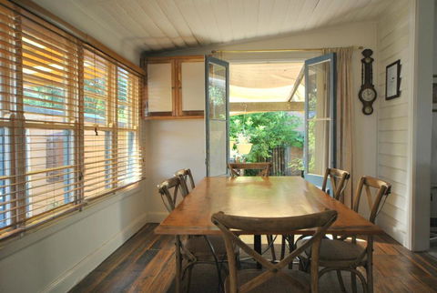 Cooma Cottage - Australia Accommodation 2