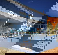 Penguin Beachfront Apartments - Australia Accommodation