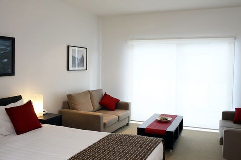 The Waves Apartments - Australia Accommodation 3