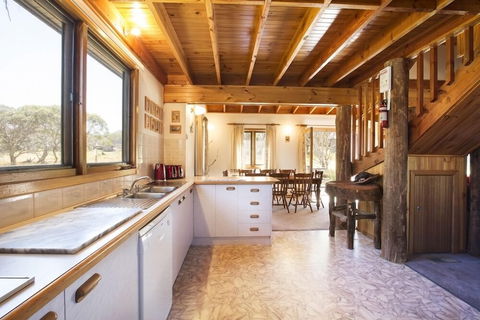 Wrens View - Australia Accommodation 5