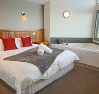 Tides Apartments - Australia Accommodation