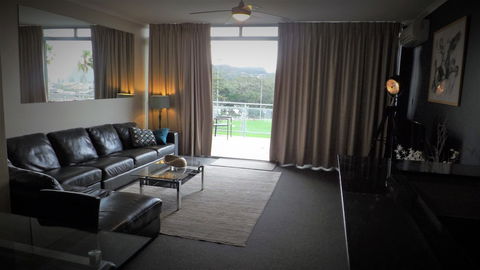 Avoca Palms Resort Apartments - Australia Accommodation 3