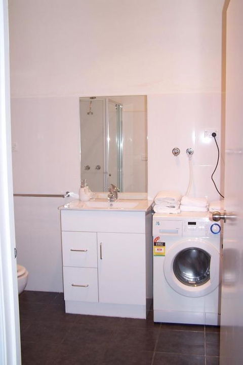 Westside Serviced Apartments - Australia Accommodation 2