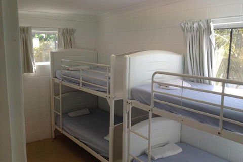 Absolute Backpackers Mission Beach - Australia Accommodation 2