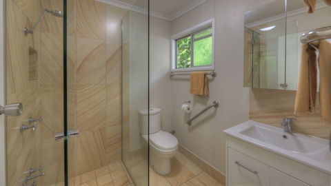 Atherton Hinterland Motel - Australia Accommodation 4