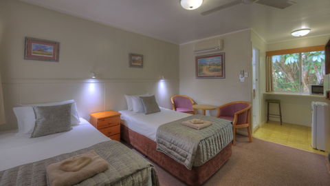 Atherton Hinterland Motel - Australia Accommodation 3