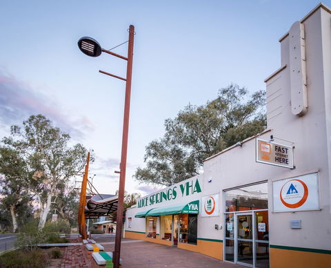 Alice Springs YHA - Hostel - Australia Accommodation 0