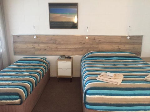 A & A Motel - Australia Accommodation 5
