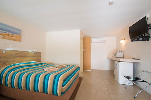 A & A Motel - Australia Accommodation 4