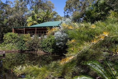 Lake Weyba Cottages - Australia Accommodation 2