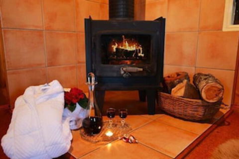 Montville Country Cabins - Australia Accommodation 6