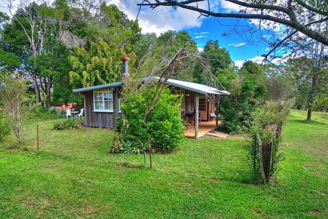 Avalon Noosa Farm Cottages - Australia Accommodation 5