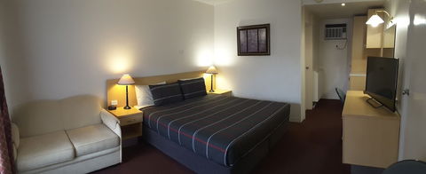 Cooma Motor Lodge Motel - Australia Accommodation 3