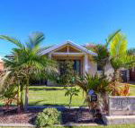 Surfside - Australia Accommodation