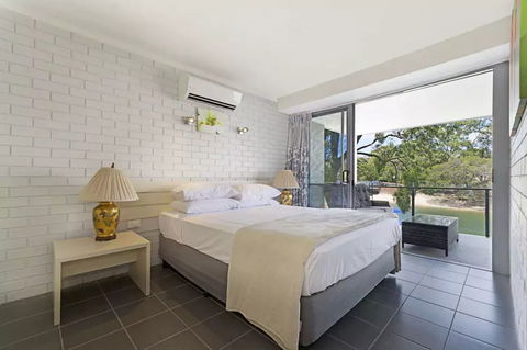 Jacaranda Noosa - Australia Accommodation 2