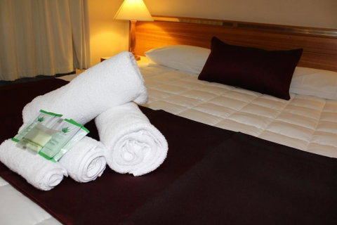 Tabourie Lake Motel - Australia Accommodation 5