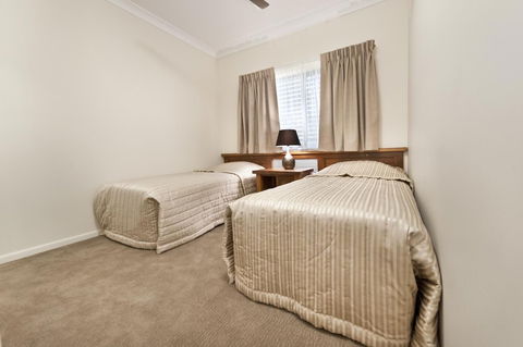 Apartments On Palmer - Australia Accommodation 6