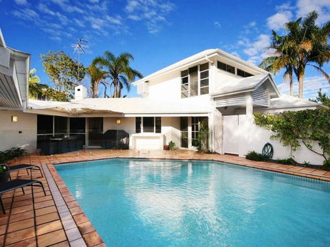 43 Cooran Court - Australia Accommodation 3