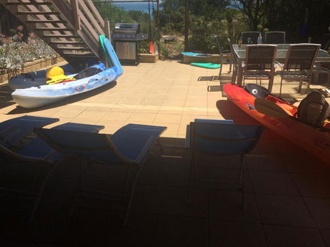 Award Winning Beach Front Retreat - Australia Accommodation 4