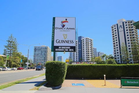 D'arcy Arms Motel - Australia Accommodation 0
