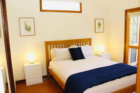 Nagoondie Studio - Australia Accommodation 2