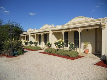 Acacia Terraces - Australia Accommodation 0