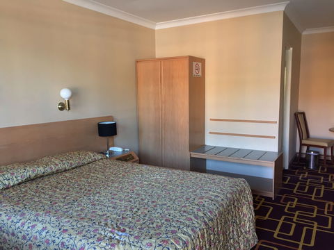 Ashfield Motor Inn - Australia Accommodation 2
