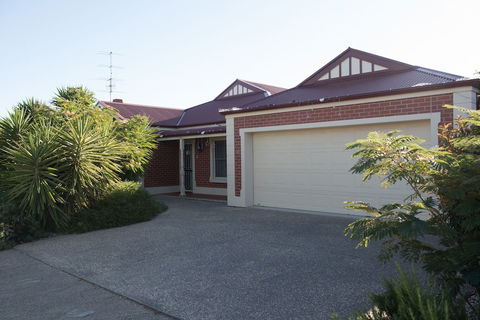 All Seasons' Escape Port Elliot - Australia Accommodation 1