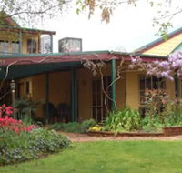 Willowlake Cottages - Australia Accommodation