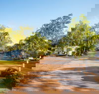 AAOK Lakes Resort  Caravan Park - Australia Accommodation