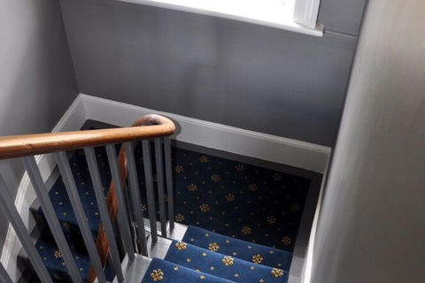 Cowgill House - Australia Accommodation 3