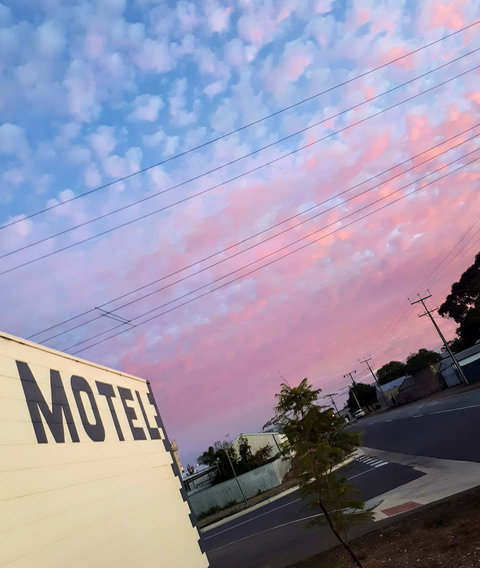 Motel River Bend - Australia Accommodation 2