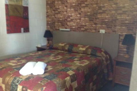 Ayr Max Motel - Australia Accommodation 3